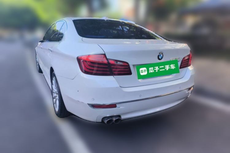 Used BMW 5 Series 2014 525Li Luxury Design Package Rear Left 45 Deg