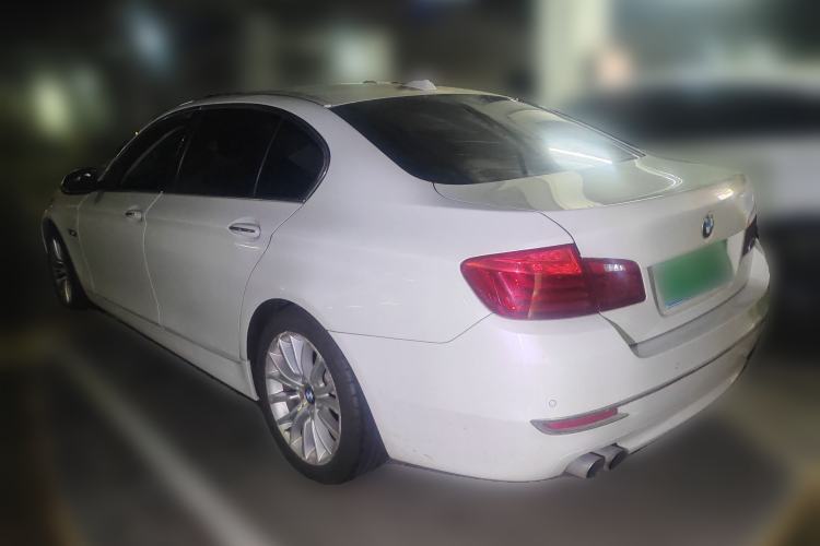 Used BMW 5 Series 2014 525Li Luxury Design Package Rear Left 45 Deg