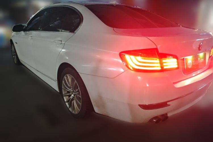 Used BMW 5 Series 2014 525Li Luxury Design Package Rear Left 45 Deg