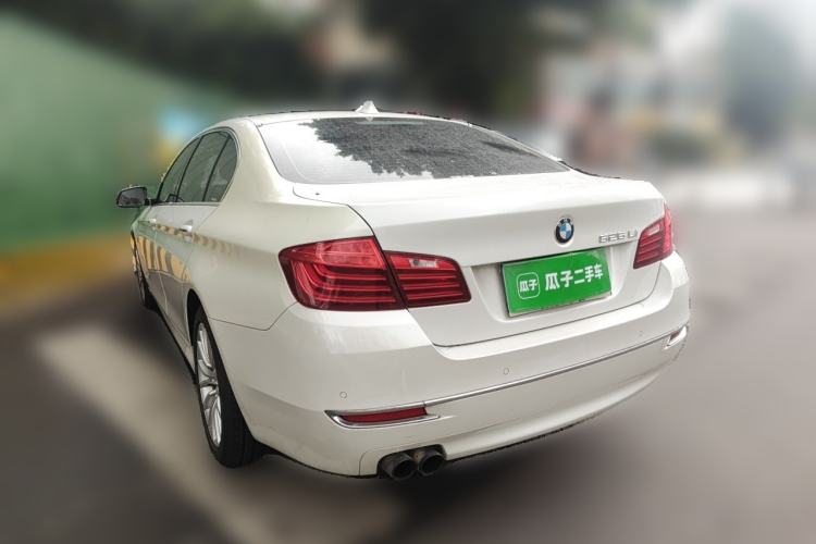 Used BMW 5 Series 2014 525Li Luxury Design Package Rear Left 45 Deg