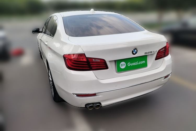 Used BMW 5 Series 2014 525Li Luxury Design Package Rear Left 45 Deg