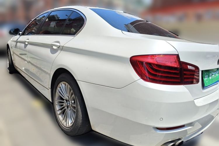 Used BMW 5 Series 2014 525Li Leading Model Rear Left 45 Deg