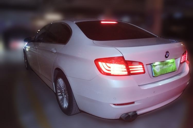 Used BMW 5 Series 2014 525Li Leading Model Rear Left 45 Deg