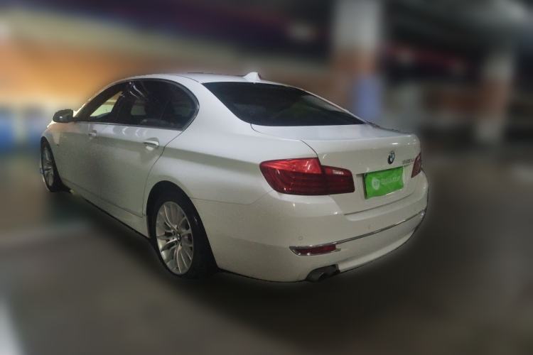 Used BMW 5 Series 2014 525Li Leading Model Rear Left 45 Deg