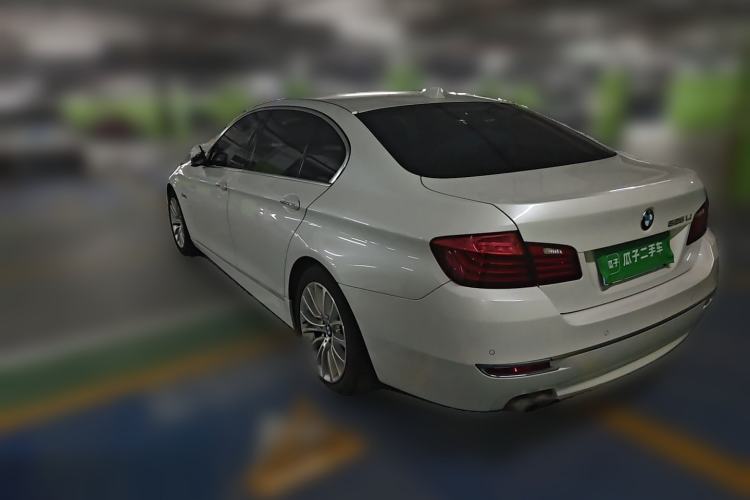 Used BMW 5 Series 2014 525Li Luxury Design Package Rear Left 45 Deg