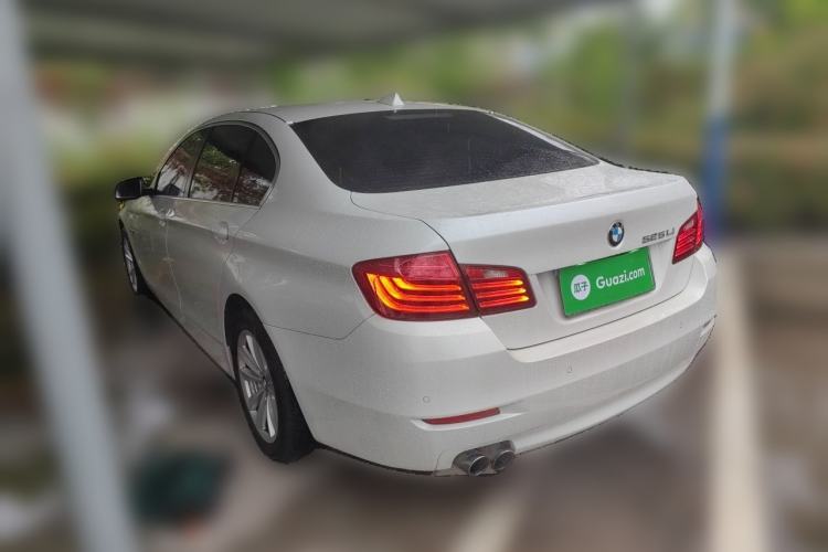 Used BMW 5 Series 2014 520Li Elegant Model Rear Left 45 Deg