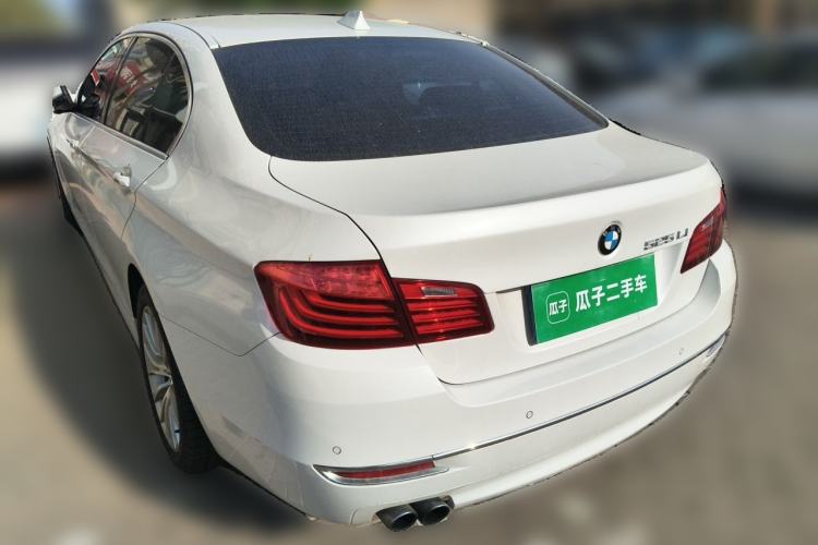 Used BMW 5 Series 2014 525Li Luxury Design Package Rear Left 45 Deg