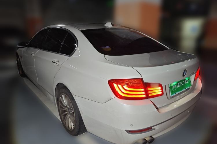 Used BMW 5 Series 2014 525Li Luxury Design Package Rear Left 45 Deg