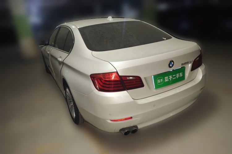 Used BMW 5 Series 2014 525Li Leading Model Rear Left 45 Deg