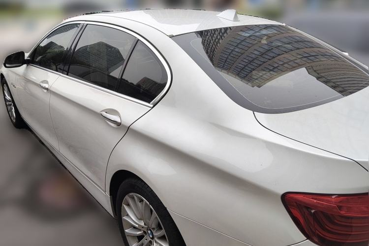 Used BMW 5 Series 2014 525Li Luxury Design Package Rear Left 45 Deg