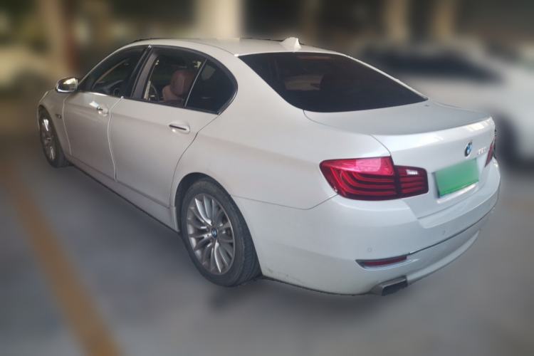 Used BMW 5 Series 2014 525Li Luxury Design Package Rear Left 45 Deg
