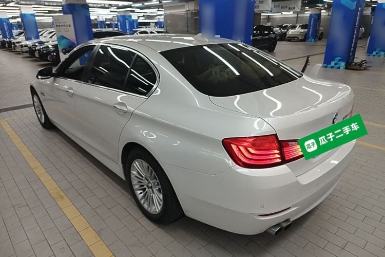 Used BMW 5 Series 2014 525Li Leading Model Rear Left 45 Deg