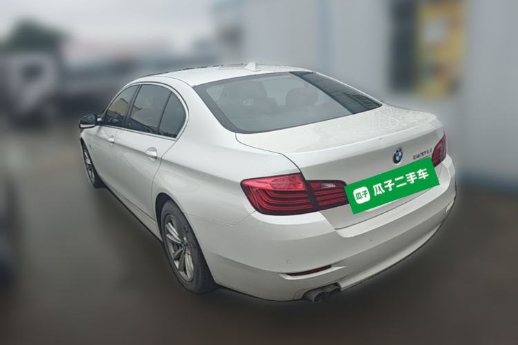 Used BMW 5 Series 2014 520Li Elegant Model Rear Left 45 Deg