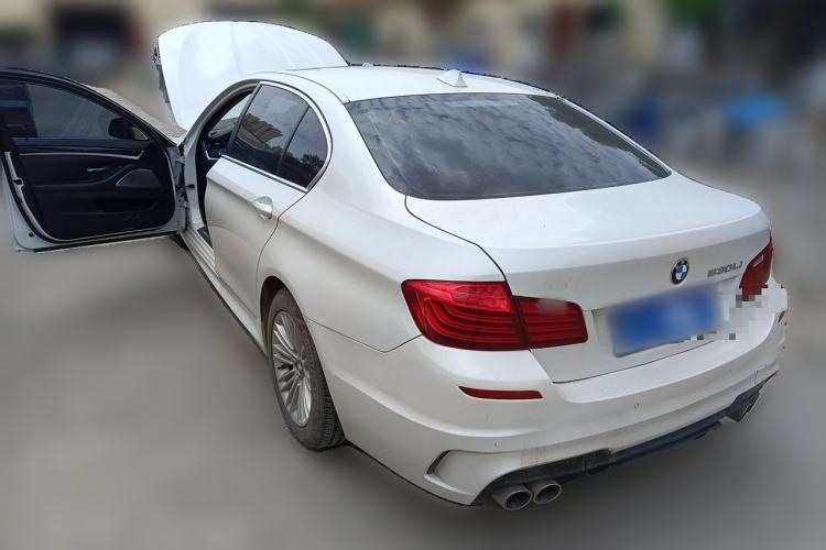 Used BMW 5 Series 2014 525Li Leading Model Rear Left 45 Deg