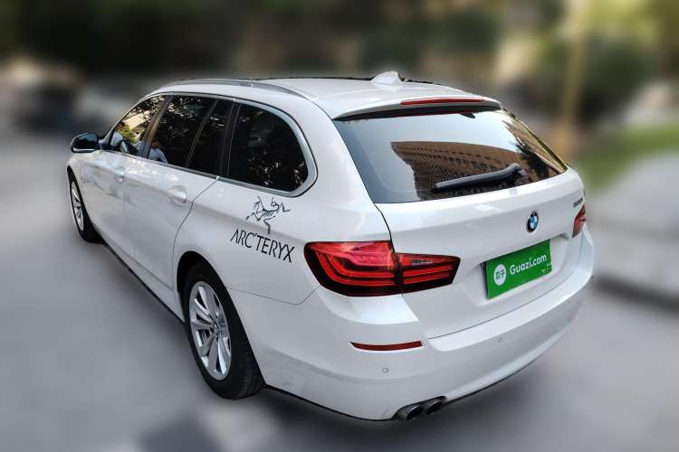 Used BMW 5 Series 2014 520i Touring Edition Rear Left 45 Deg