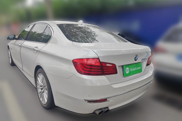 Used BMW 5 Series 2014 525Li Luxury Design Package Rear Left 45 Deg