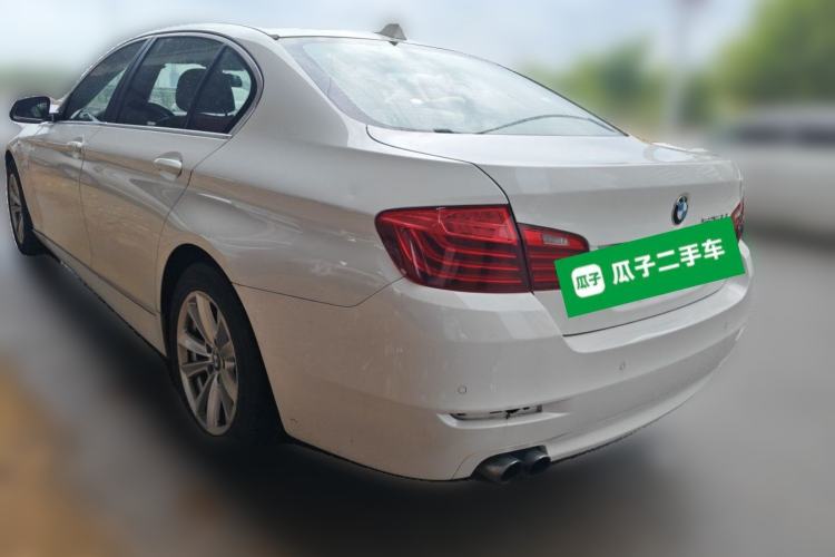 Used BMW 5 Series 2014 520Li Elegant Model Rear Left 45 Deg