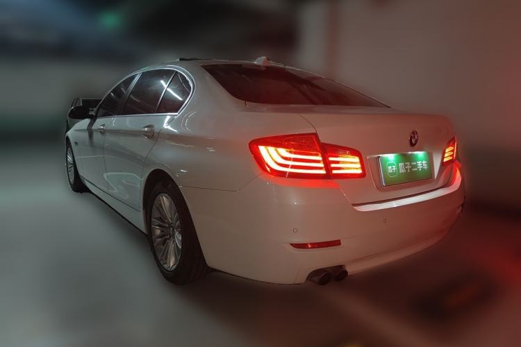 Used BMW 5 Series 2014 525Li Leading Model Rear Left 45 Deg