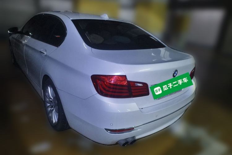 Used BMW 5 Series 2014 525Li Luxury Design Package Rear Left 45 Deg