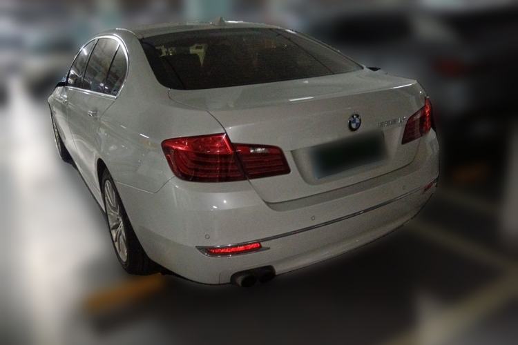 Used BMW 5 Series 2014 525Li Luxury Design Package Rear Left 45 Deg