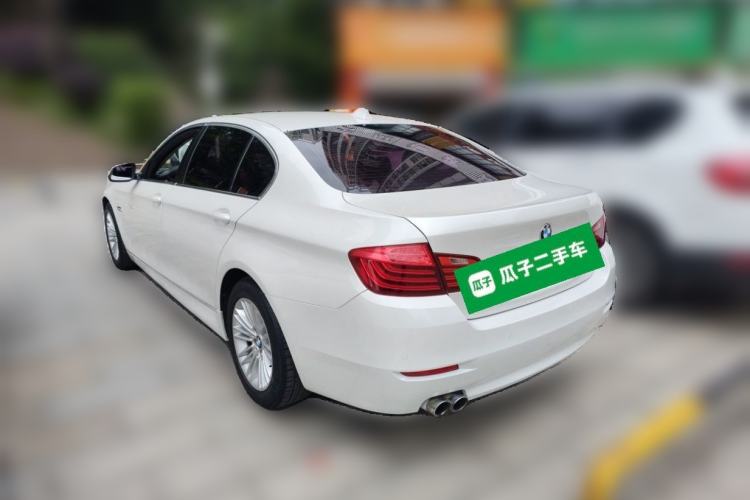 Used BMW 5 Series 2014 525Li Leading Model Rear Left 45 Deg