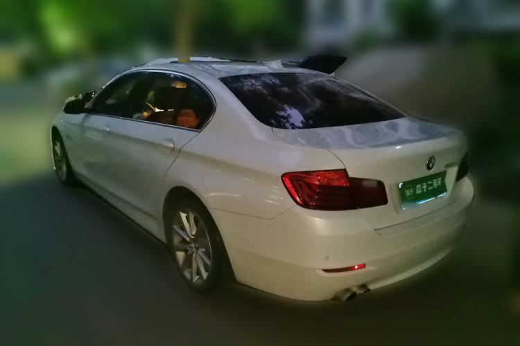 Used BMW 5 Series 2014 528Li Leading Model Rear Left 45 Deg