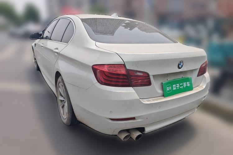 Used BMW 5 Series 2014 520Li Elegant Model Rear Left 45 Deg