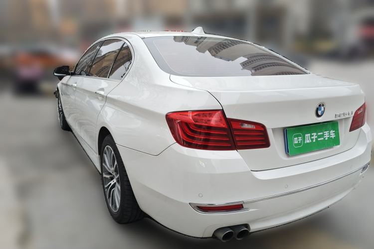 Used BMW 5 Series 2014 525Li Luxury Design Package Rear Left 45 Deg