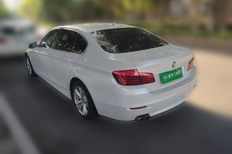 Used BMW 5 Series 2014 520Li Elegant Model Rear Left 45 Deg