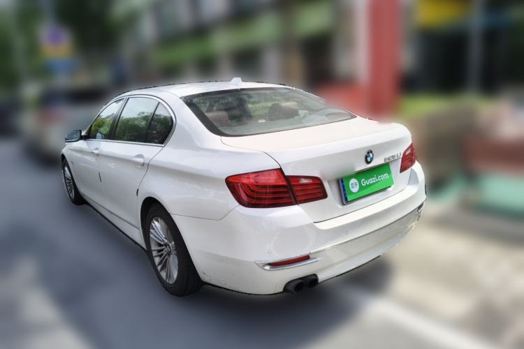 Used BMW 5 Series 2014 525Li Leading Model Rear Left 45 Deg