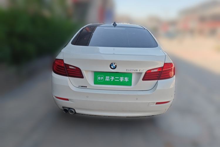 Used BMW 5 Series 2014 528Li Leading Model Rear