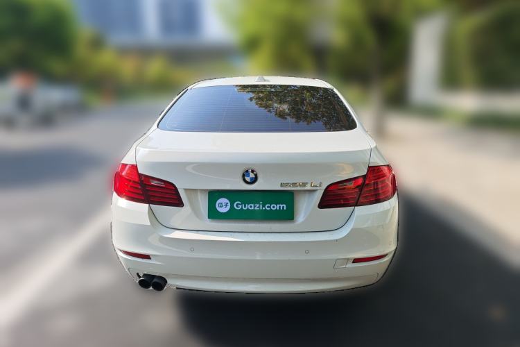Used BMW 5 Series 2014 525Li Leading Model Rear