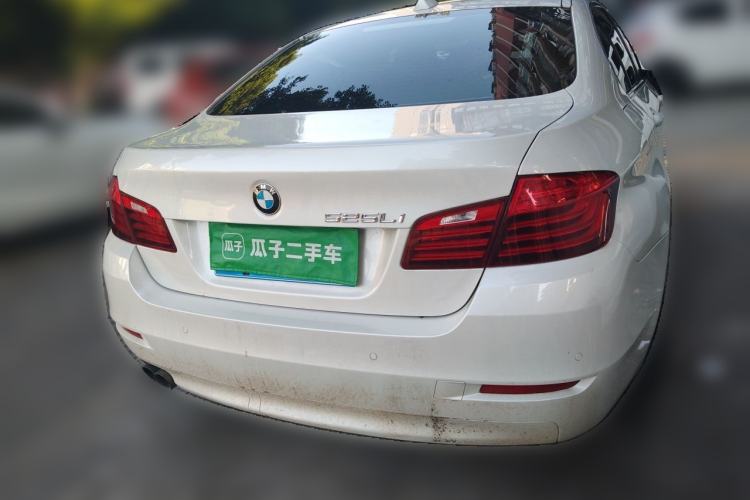 Used BMW 5 Series 2014 525Li Leading Model Rear
