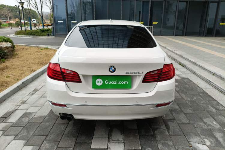 Used BMW 5 Series 2014 525Li Luxury Design Package Rear