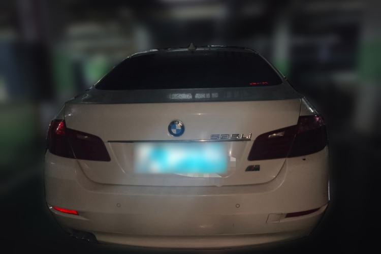 Used BMW 5 Series 2014 530Li Leading Model Rear