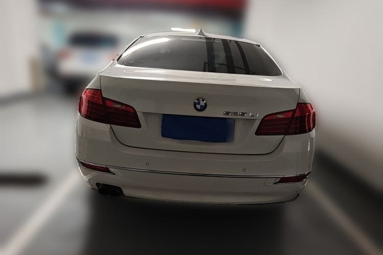 Used BMW 5 Series 2014 525Li Luxury Design Package Rear
