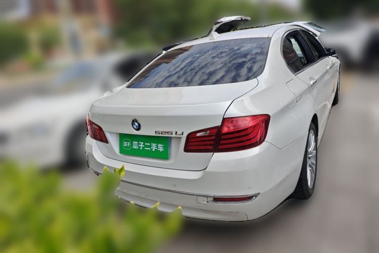 Used BMW 5 Series 2014 525Li Luxury Design Package Rear