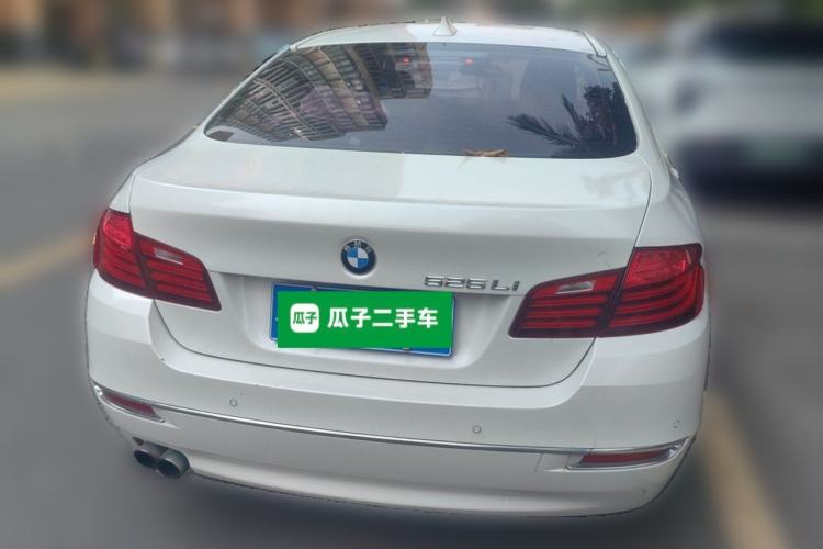 Used BMW 5 Series 2014 525Li Luxury Design Package Rear