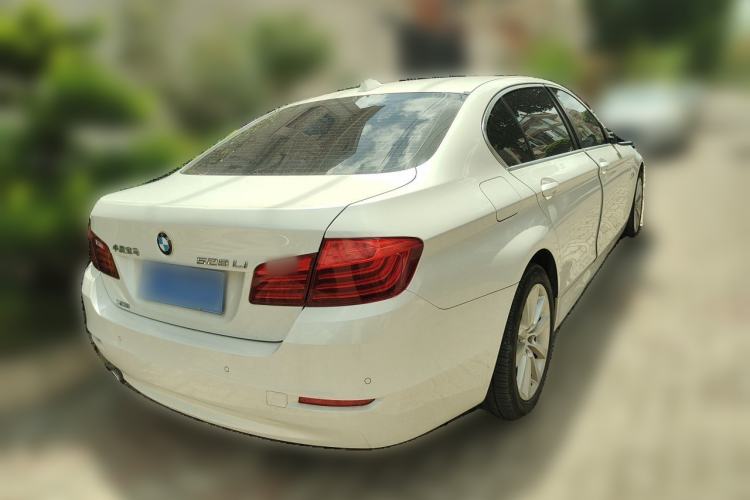Used BMW 5 Series 2014 528Li xDrive Luxury Design Package Rear Right 45 Deg