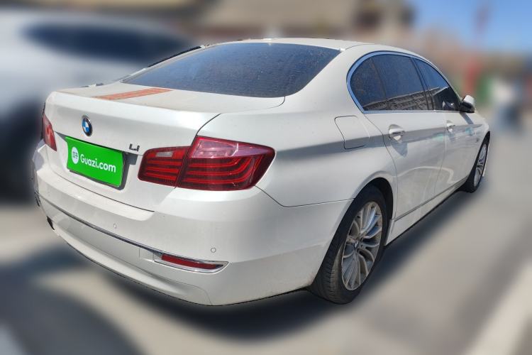 Used BMW 5 Series 2014 525Li Luxury Design Package Rear Right 45 Deg