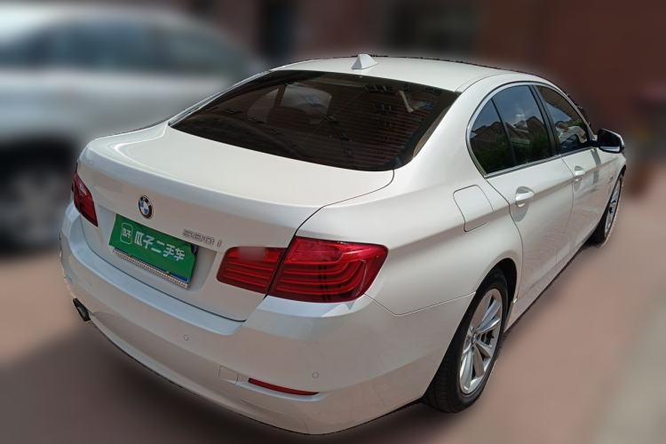 Used BMW 5 Series 2014 520i Elegant Edition Rear Right 45 Deg