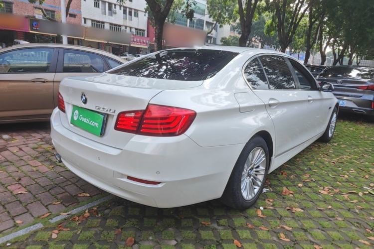 Used BMW 5 Series 2014 525Li Leading Model Rear Right 45 Deg