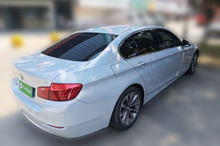 Used BMW 5 Series 2014 528Li Leading Model Rear Right 45 Deg