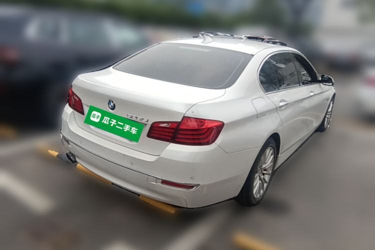 Used BMW 5 Series 2014 525Li Luxury Design Package Rear Right 45 Deg