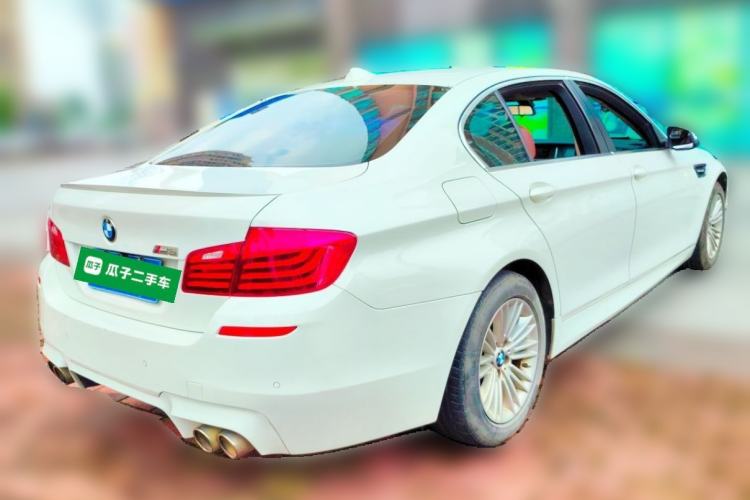 Used BMW 5 Series 2014 525Li Leading Model Rear Right 45 Deg