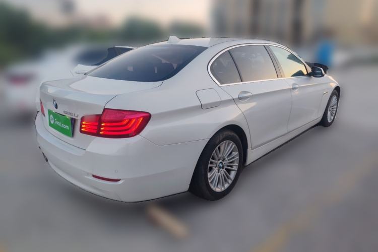 Used BMW 5 Series 2014 525Li Leading Model Rear Right 45 Deg
