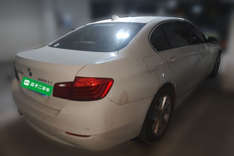 Used BMW 5 Series 2014 530Li Leading Model Rear Right 45 Deg
