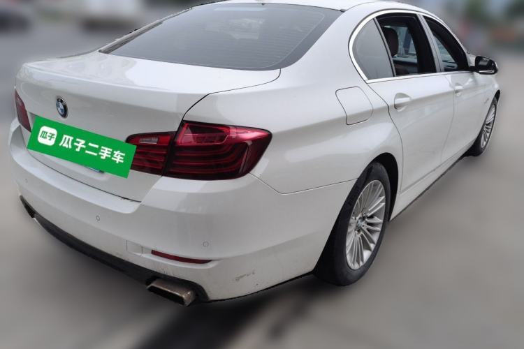 Used BMW 5 Series 2014 525Li Leading Model Rear Right 45 Deg