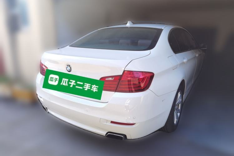 Used BMW 5 Series 2014 520Li Elegant Model Rear Right 45 Deg