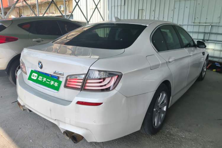 Used BMW 5 Series 2014 520i Elegant Edition Rear Right 45 Deg